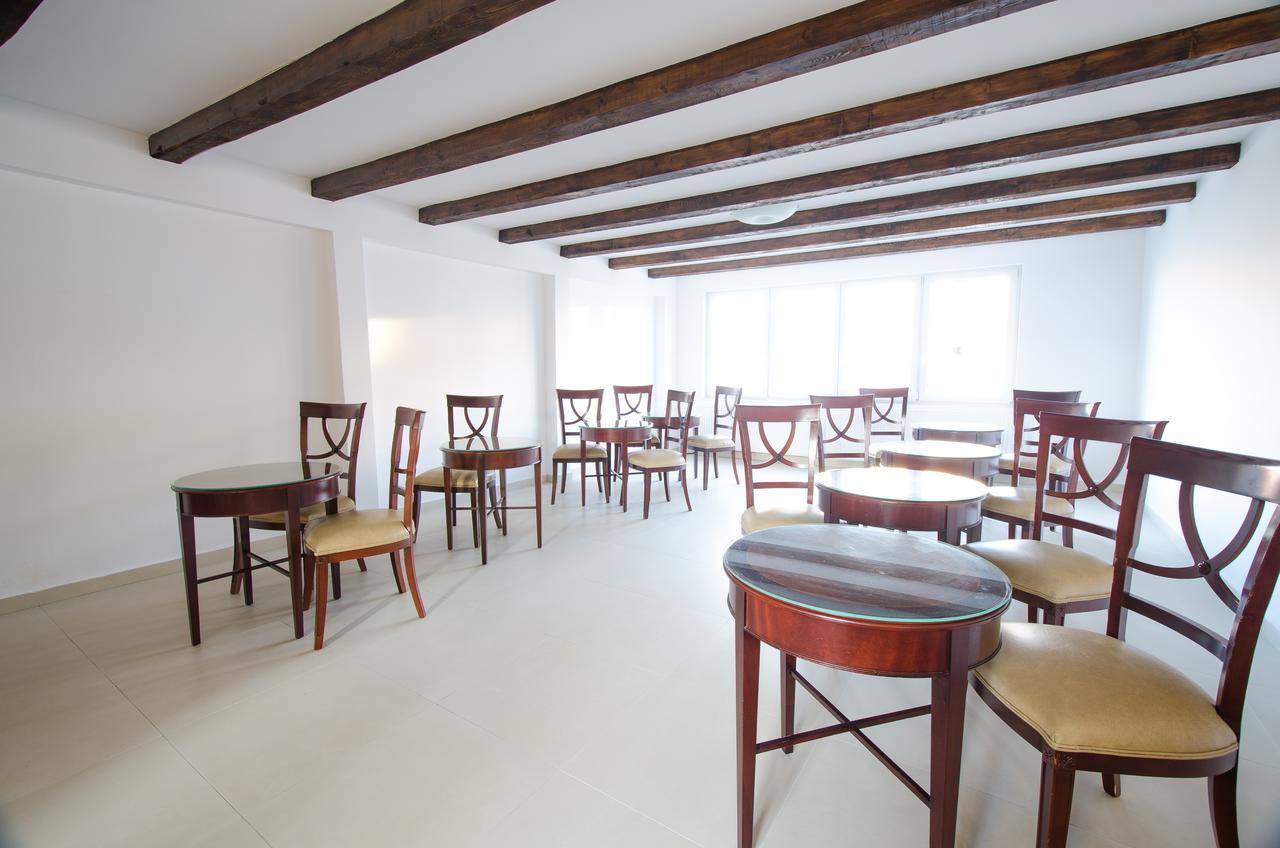 Hotel Eka Sebes  Bagian luar foto